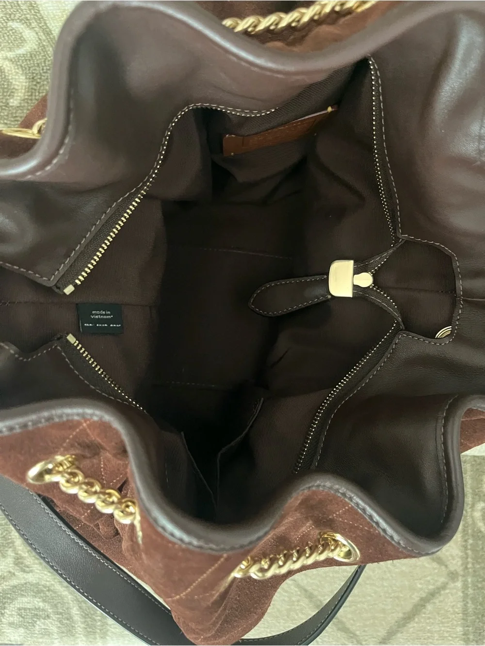 Suede Coach Purse Set - Picture 5 of 9